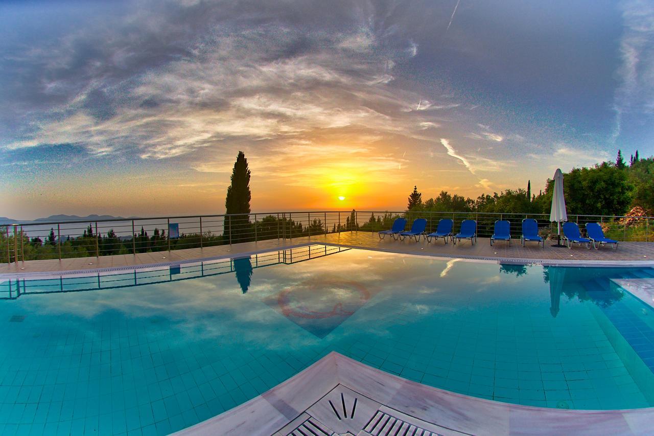 Panoramic Sunset Daire Kothréas Dış mekan fotoğraf